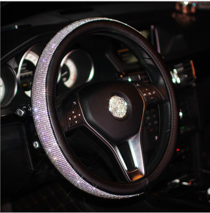 Car steering wheel handle set Four seasons universal really cute feminine cartoon leather anti-slip handle